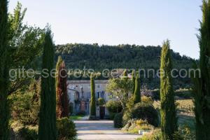 la maiZon à Mazan