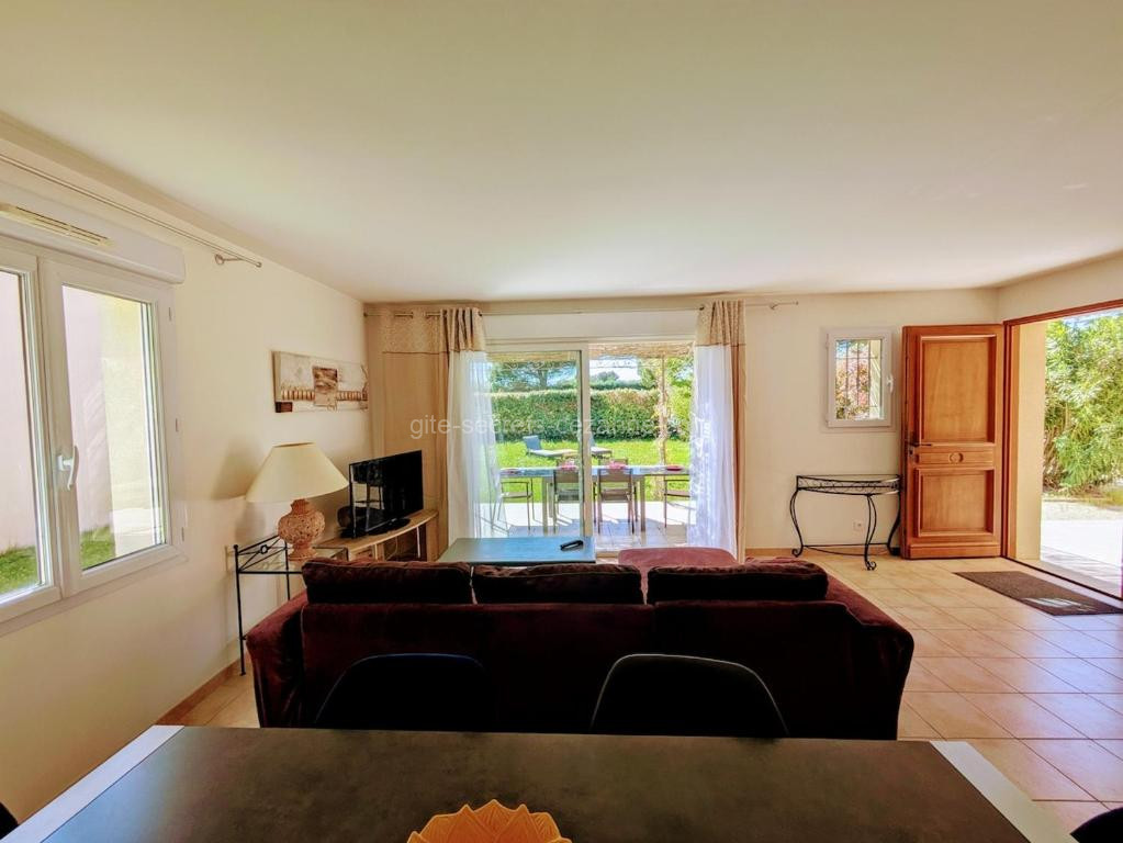 Photo de la Villa Mont Ventoux avec spa et jacuzzi
