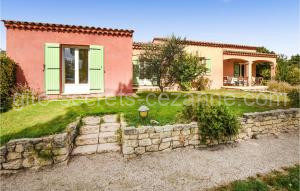 Amazing Home In Mazan With Kitchen à Mazan