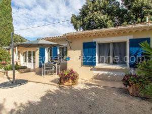 Holiday Home Les Amandiers by Interhome à Mazan